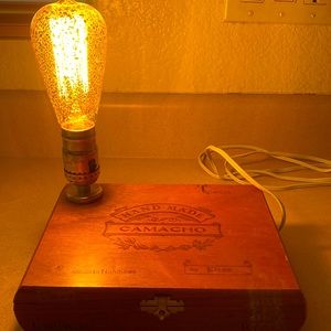 Steampunk cigar box lamp
